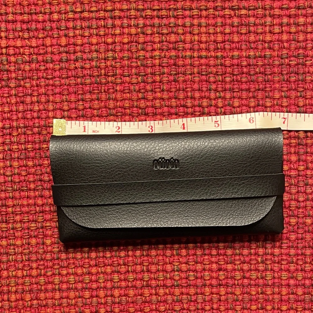 Ottoto Italian Black Glasses Case
